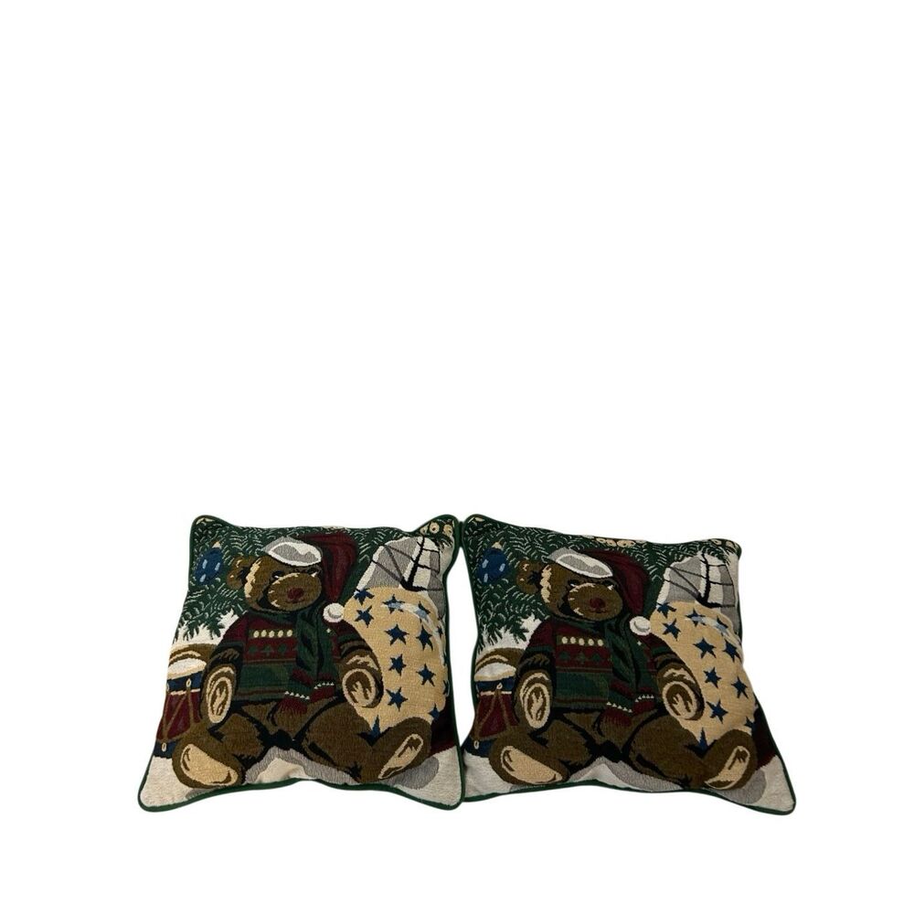 Christmas Bears Tree 2 green toss pillows 12"x12"‎
